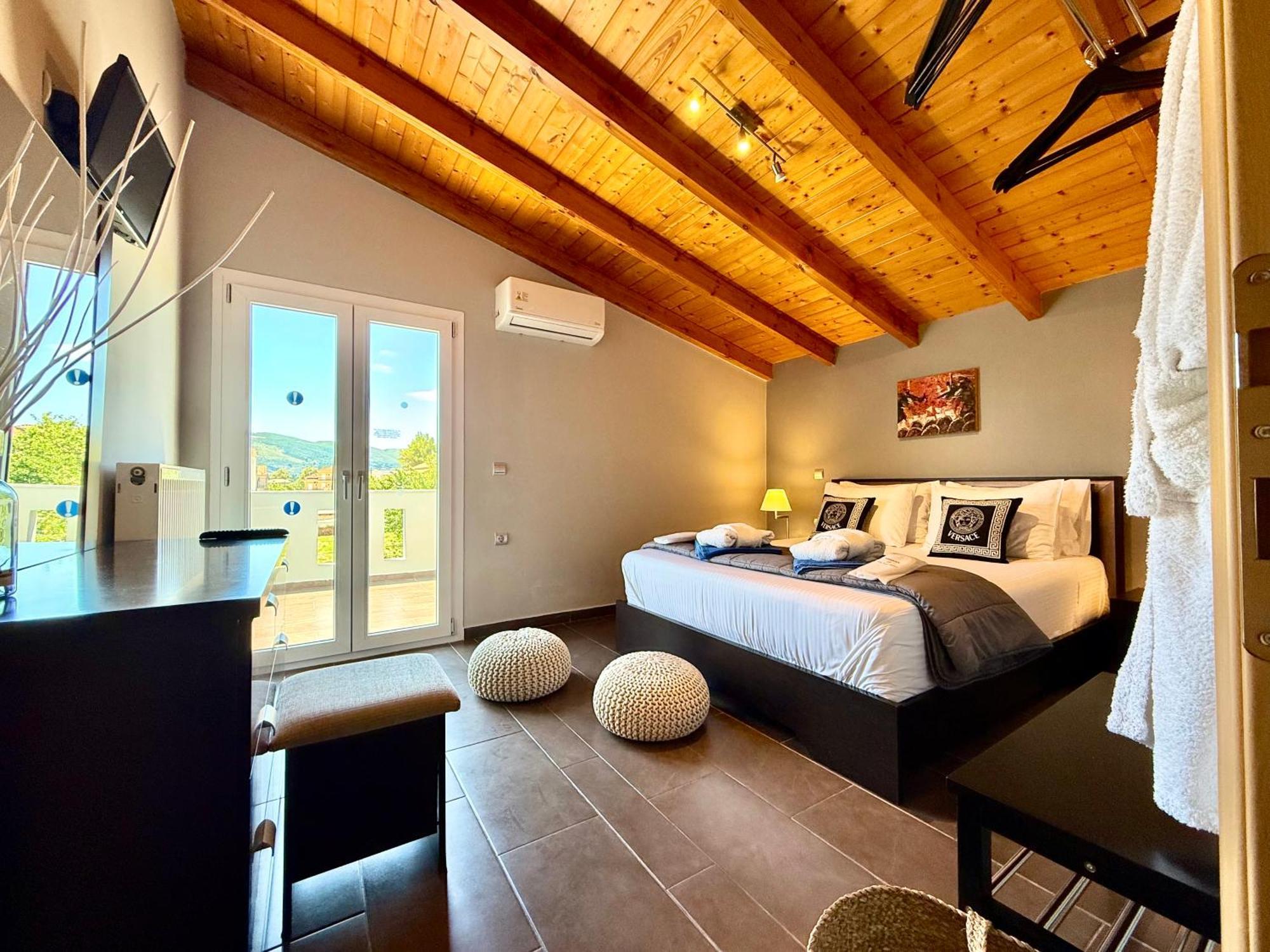 Villa Muthee Luxurious Private Laganas